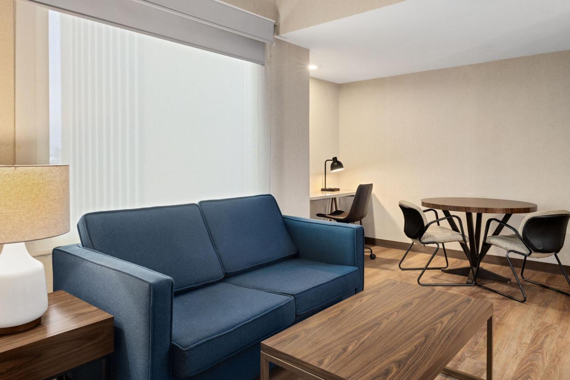 Four Points By Sheraton Galerias Monterrey Exterior foto